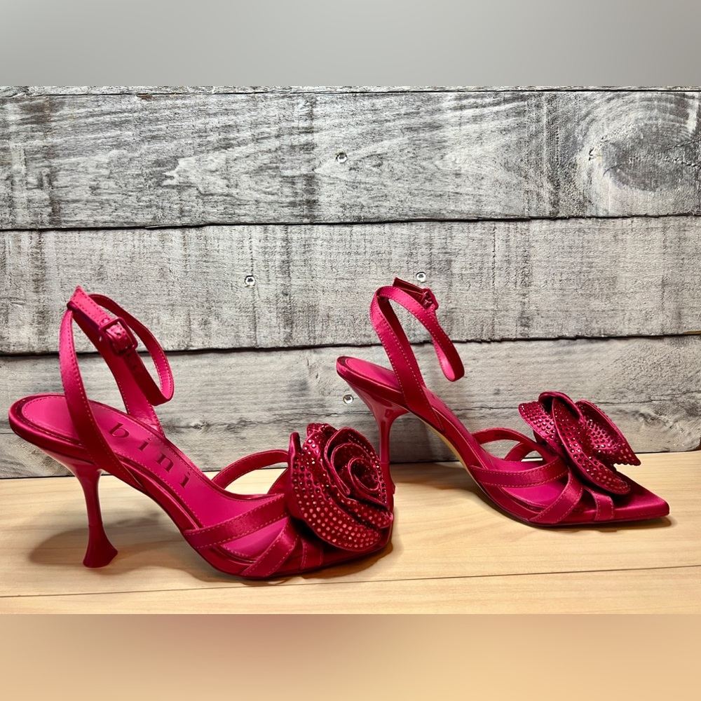 GIANNI BINI NEW IMAN RHINESTONE ROSE SQUARE TOE DRESS SANDAL - Picture 4 of 7